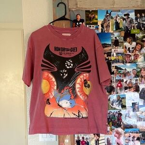 Honor the Gift t-shirt.